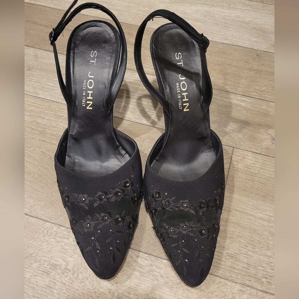 St. John Slingbacks Size 8.5